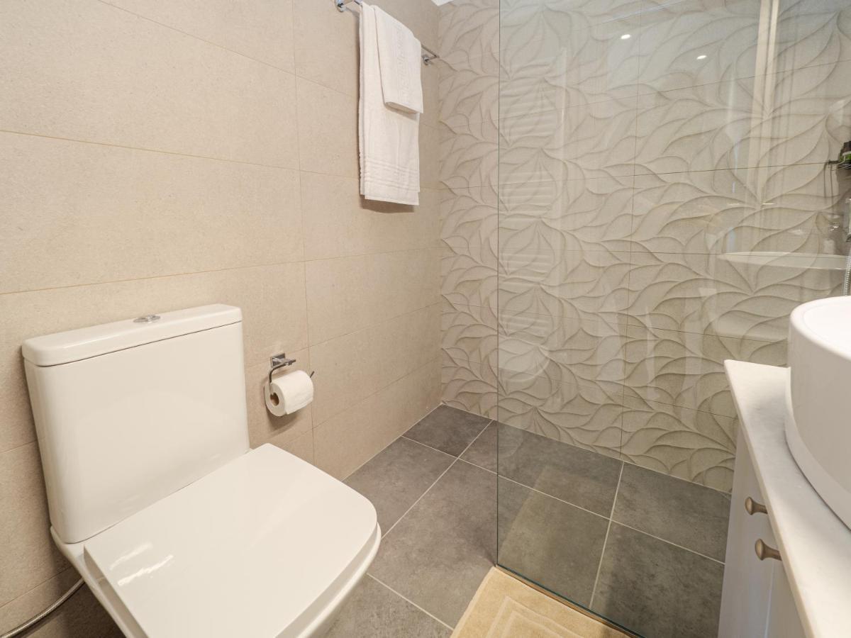 M&K - Maria'S Stylish Apartment Near Alykes Beach Corfu  Luaran gambar